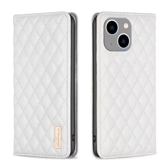 White iPhone SE (3rd Gen) leather case