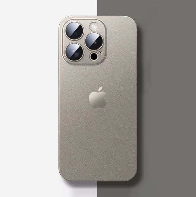 Sleek silicone iPhone 15 case in grey
