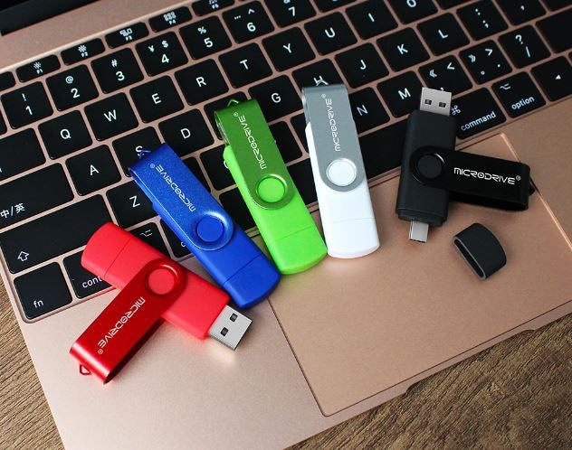 Black Microdrive USB 2.0 flash drive 8GB